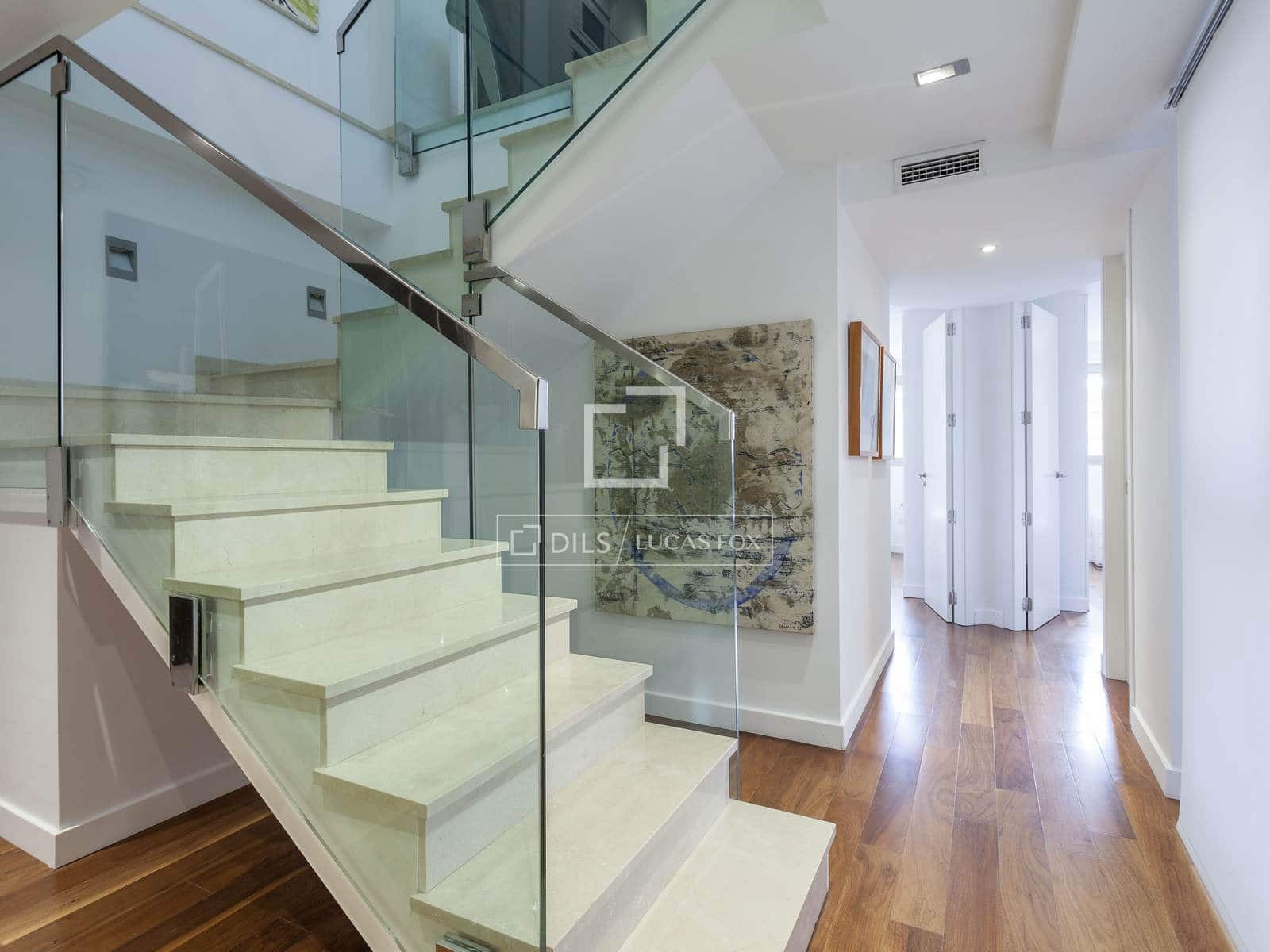 3 sovrum Takvåning att hyra i Valencia stad - 4 500 € (Ref: 7225917)