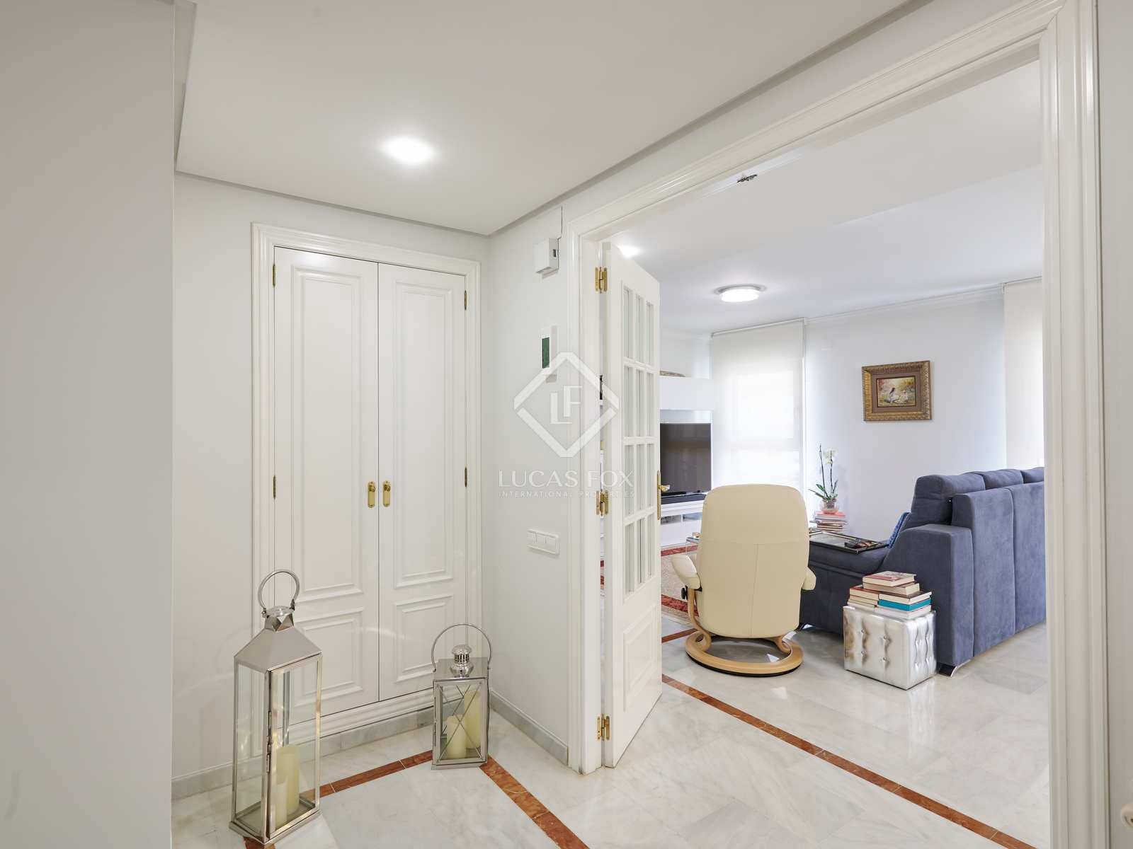 4 sypialnia Apartament do wynajęcia w Miasto Walencja z garażem - 3 200 € (Ref: 7225920)