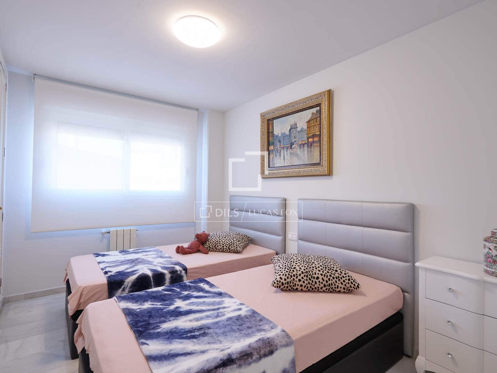 4 sypialnia Apartament do wynajęcia w Miasto Walencja z garażem - 3 200 € (Ref: 7225920)