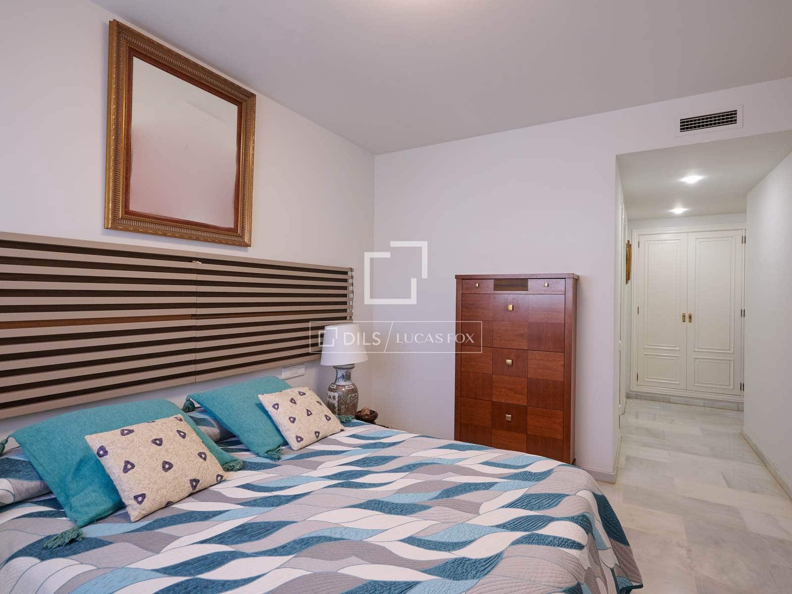 4 sypialnia Apartament do wynajęcia w Miasto Walencja z garażem - 3 200 € (Ref: 7225920)