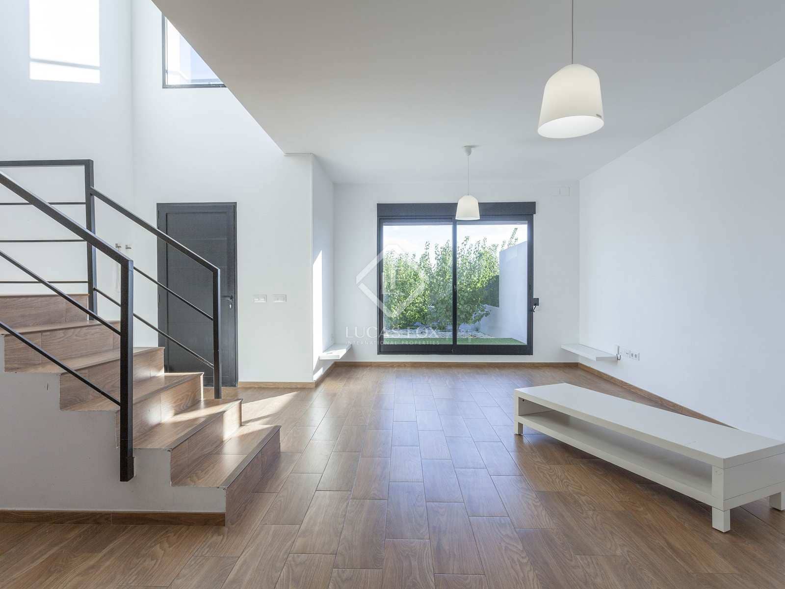 4 soveværelse Villa til leje i Godella med swimmingpool garage - € 3.200 (Ref: 7225924)