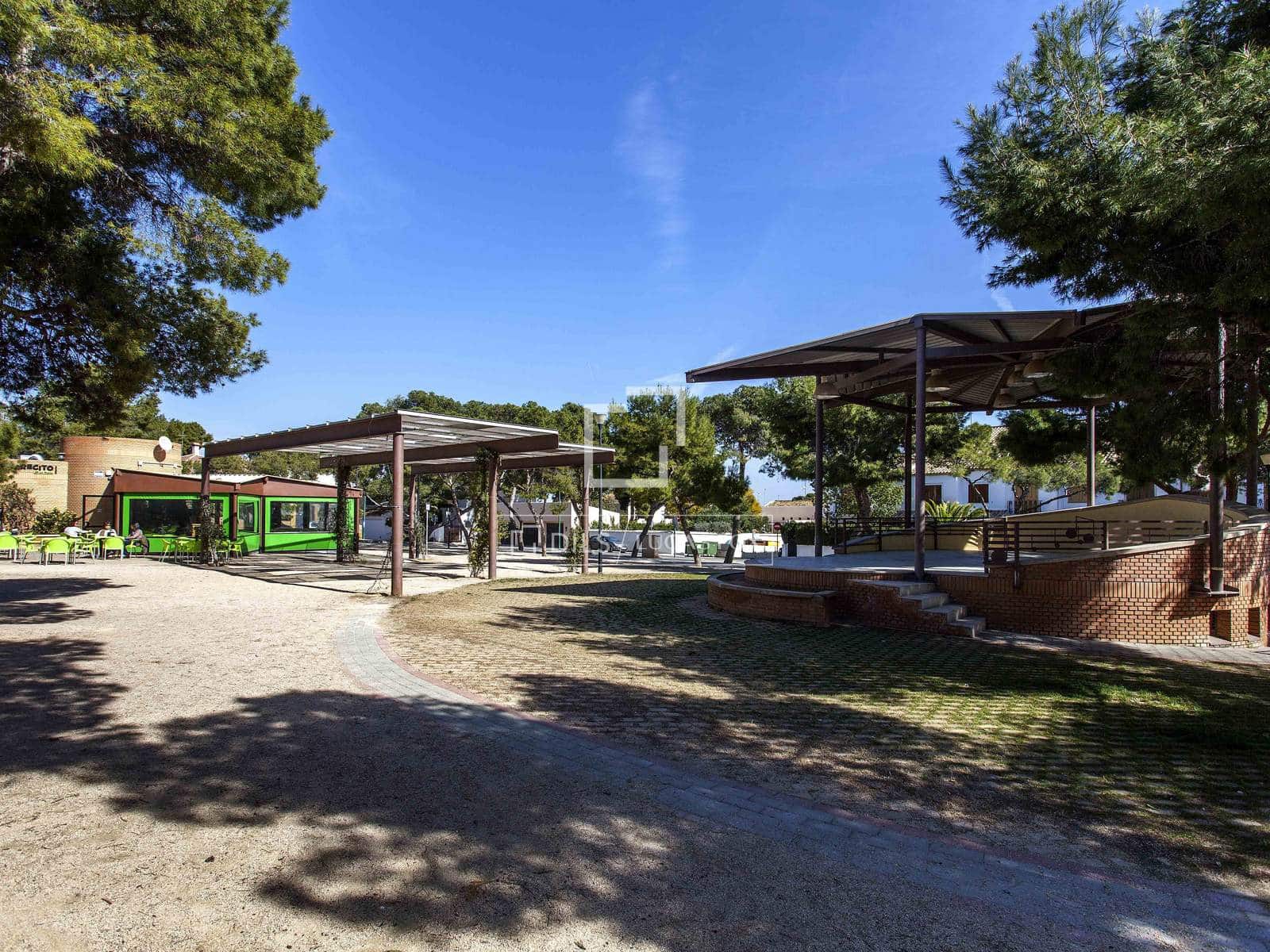 4 soveværelse Villa til leje i Godella med swimmingpool garage - € 3.200 (Ref: 7225924)