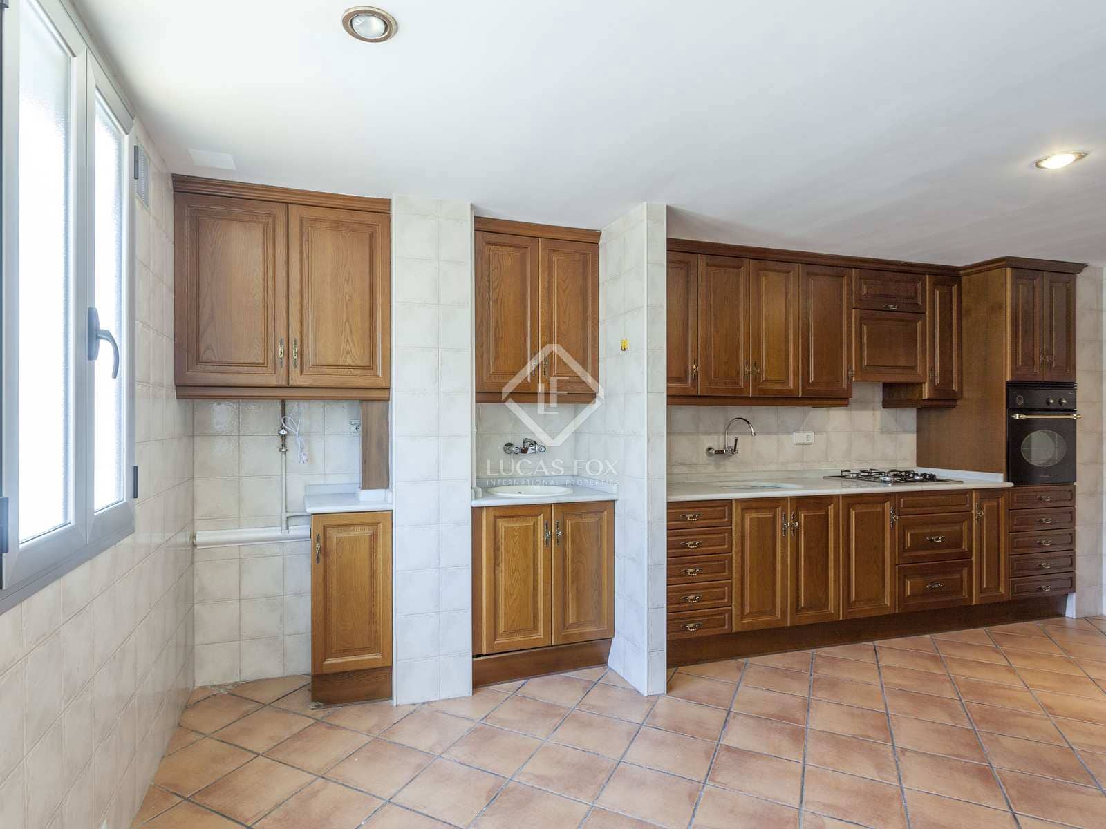 4 sovrum Lägenhet att hyra i Valencia stad - 2 500 € (Ref: 7225925)