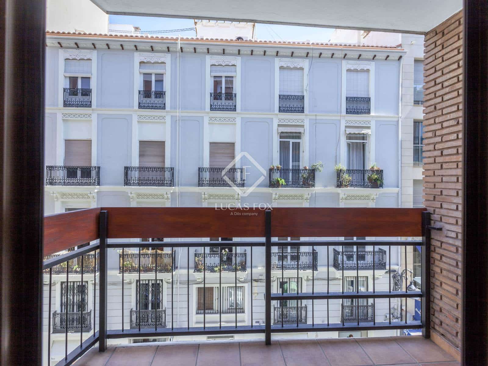 4 sovrum Lägenhet att hyra i Valencia stad - 2 500 € (Ref: 7225925)