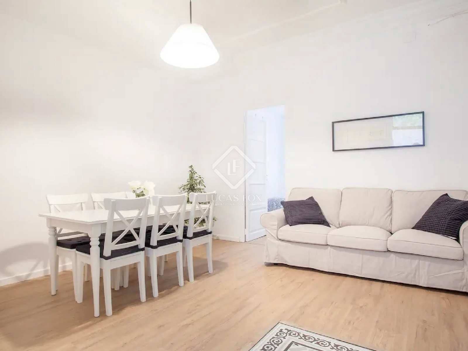 4 bedroom Apartment for rent in Valencia city - € 2,000 (Ref: 7225930)