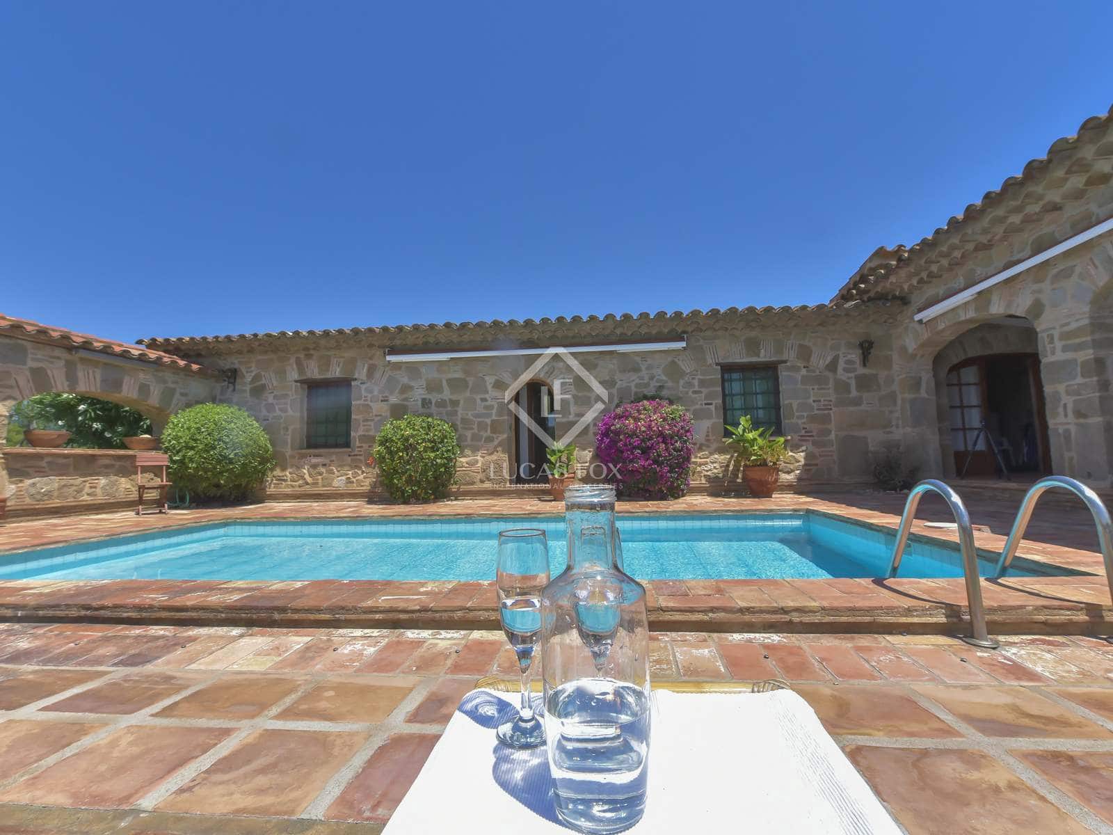 4 bedroom Villa for sale in Platja d'Aro with pool garage - € 1,400,000 (Ref: 7236719)