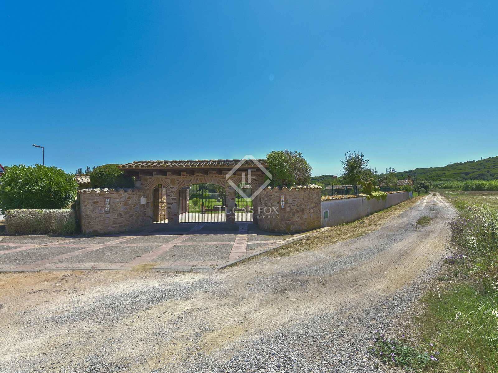 4 bedroom Villa for sale in Platja d'Aro with pool garage - € 1,400,000 (Ref: 7236719)