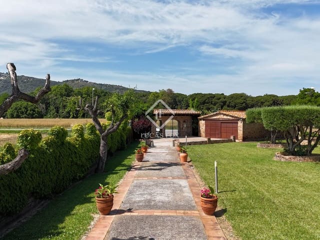 4 Zimmer Villa zu verkaufen in Platja d'Aro, Castell-Platja d'Aro mit Pool Garage - 1.400.000 € (Ref: 7236719)