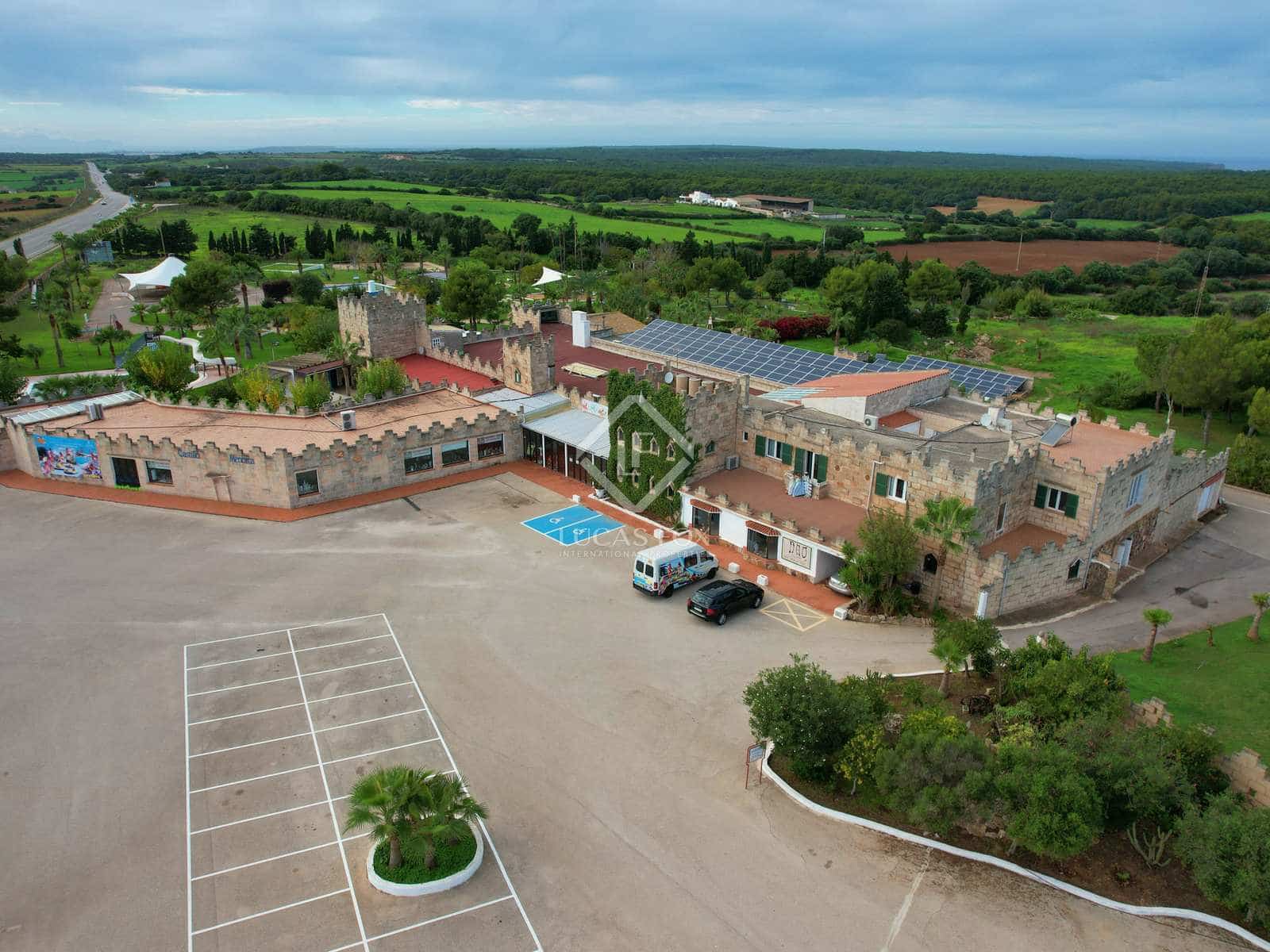 5 soveværelse Finca/Landehus til salg i Ciutadella de Menorca med swimmingpool garage - € 5.300.000 (Ref: 7238342)