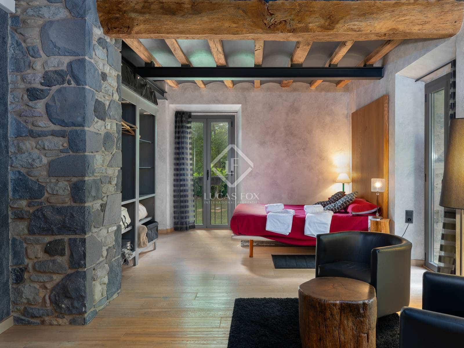 4 soverom Finca/Herregård til salgs i Sant Joan les Fonts med svømmebasseng garasje - € 1 250 000 (Ref: 7247197)