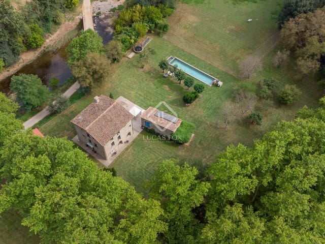 4 chambre Finca/Maison de Campagne à vendre à Sant Joan les Fonts avec piscine garage - 1 250 000 € (Ref: 7247197)