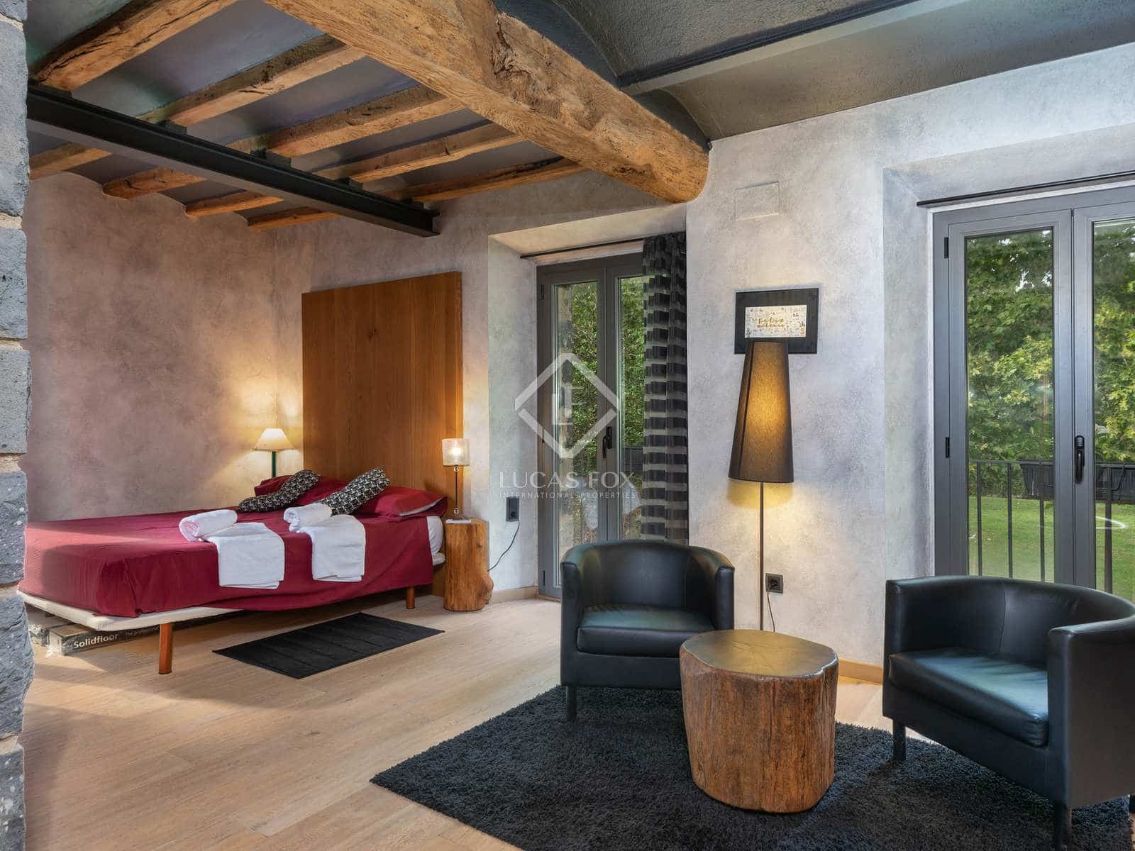 4 soverom Finca/Herregård til salgs i Sant Joan les Fonts med svømmebasseng garasje - € 1 250 000 (Ref: 7247197)