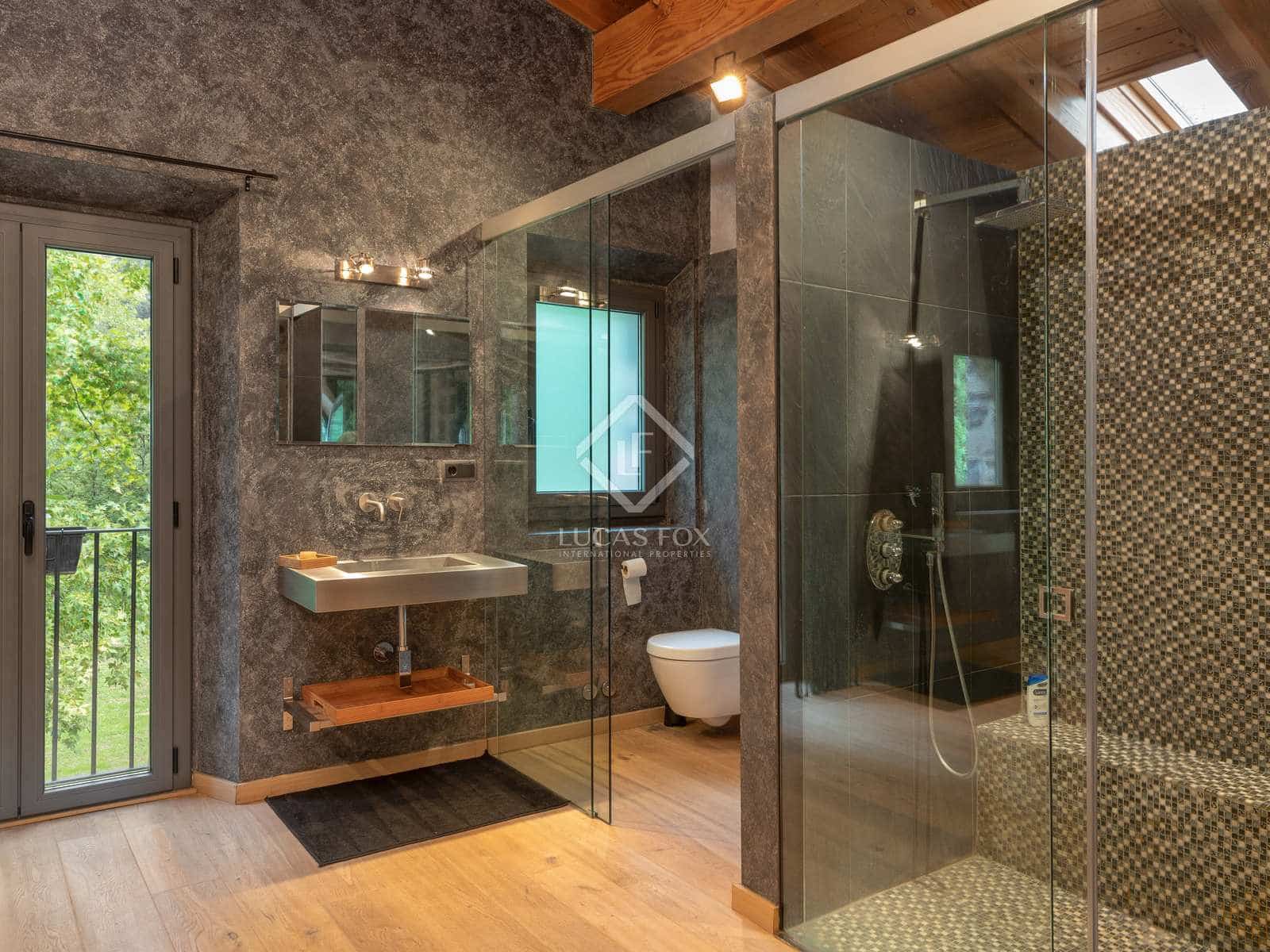 4 soverom Finca/Herregård til salgs i Sant Joan les Fonts med svømmebasseng garasje - € 1 250 000 (Ref: 7247197)