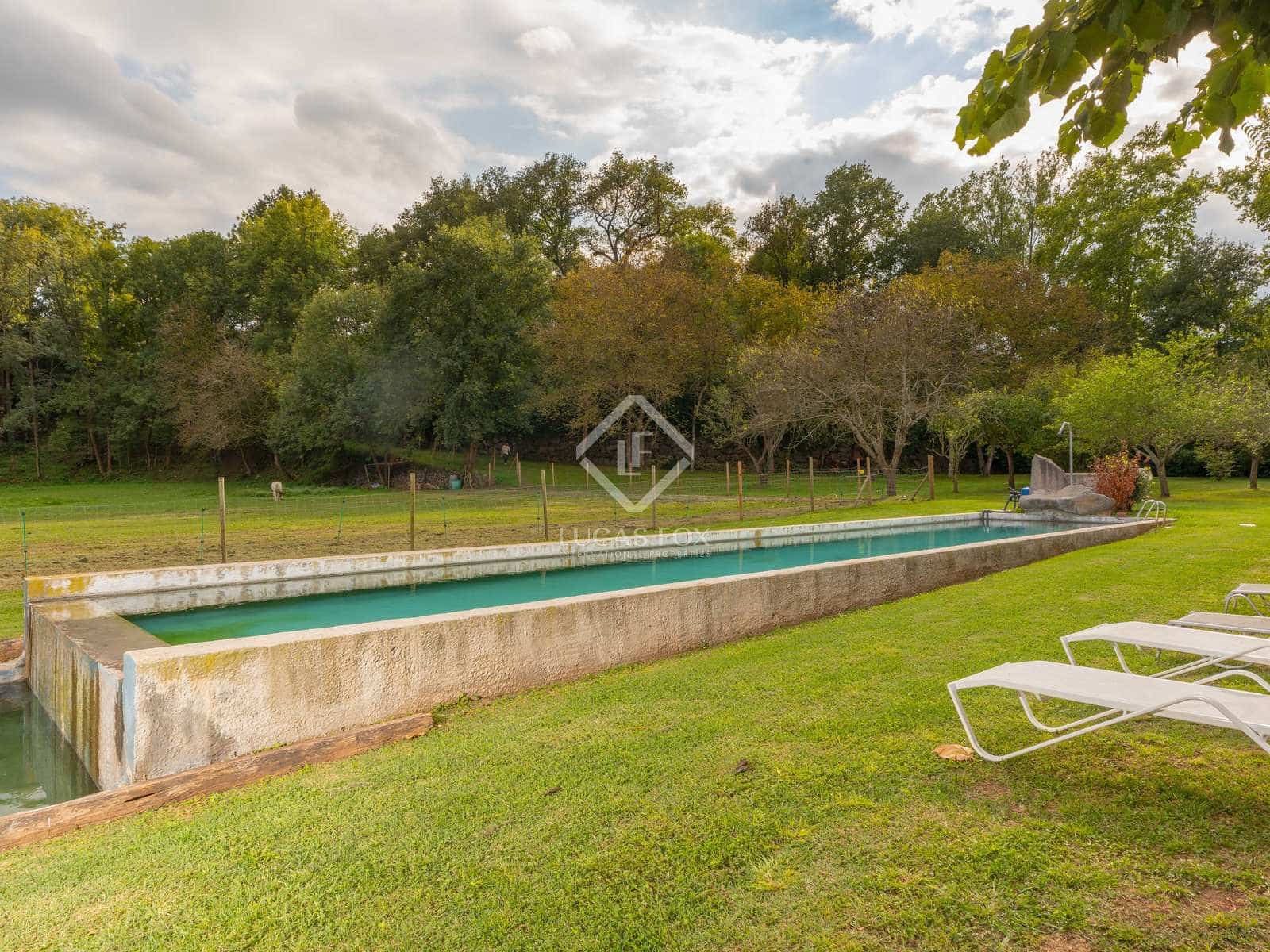 4 soverom Finca/Herregård til salgs i Sant Joan les Fonts med svømmebasseng garasje - € 1 250 000 (Ref: 7247197)