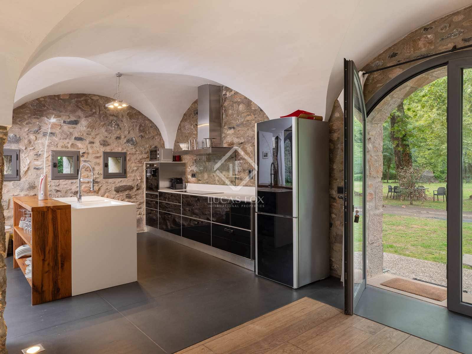 4 soverom Finca/Herregård til salgs i Sant Joan les Fonts med svømmebasseng garasje - € 1 250 000 (Ref: 7247197)