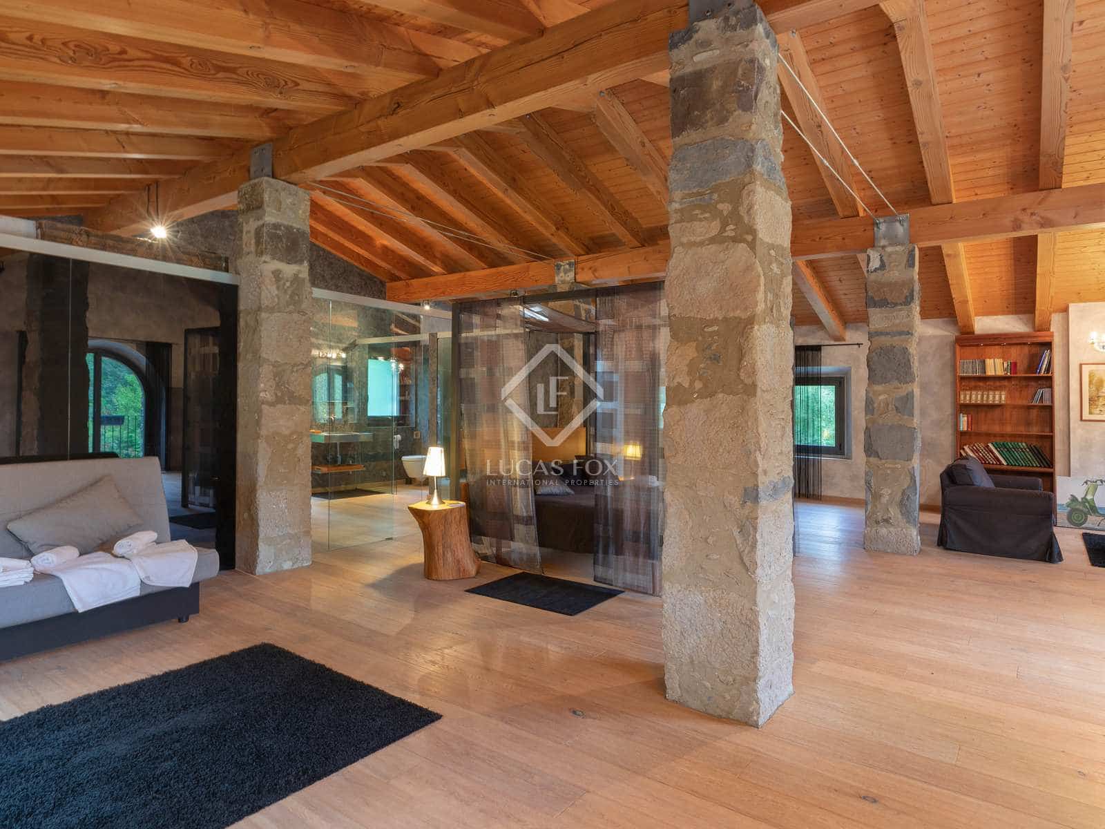 4 soverom Finca/Herregård til salgs i Sant Joan les Fonts med svømmebasseng garasje - € 1 250 000 (Ref: 7247197)