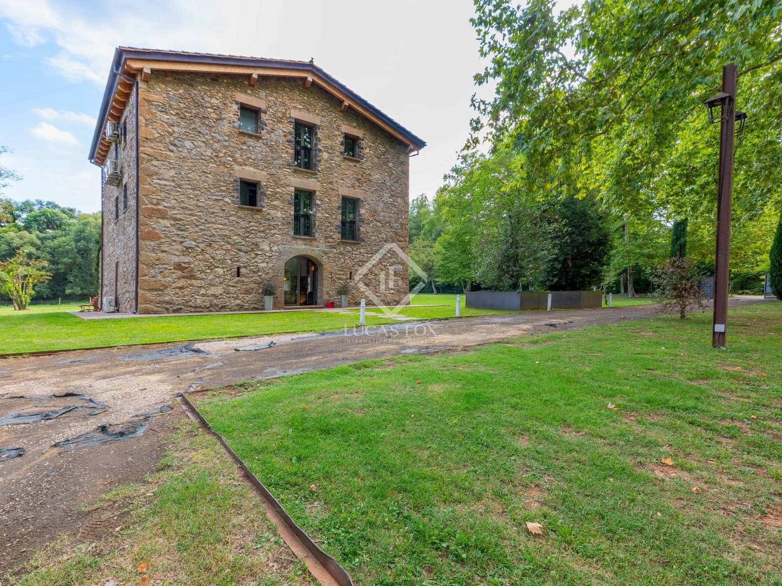 4 soverom Finca/Herregård til salgs i Sant Joan les Fonts med svømmebasseng garasje - € 1 250 000 (Ref: 7247197)