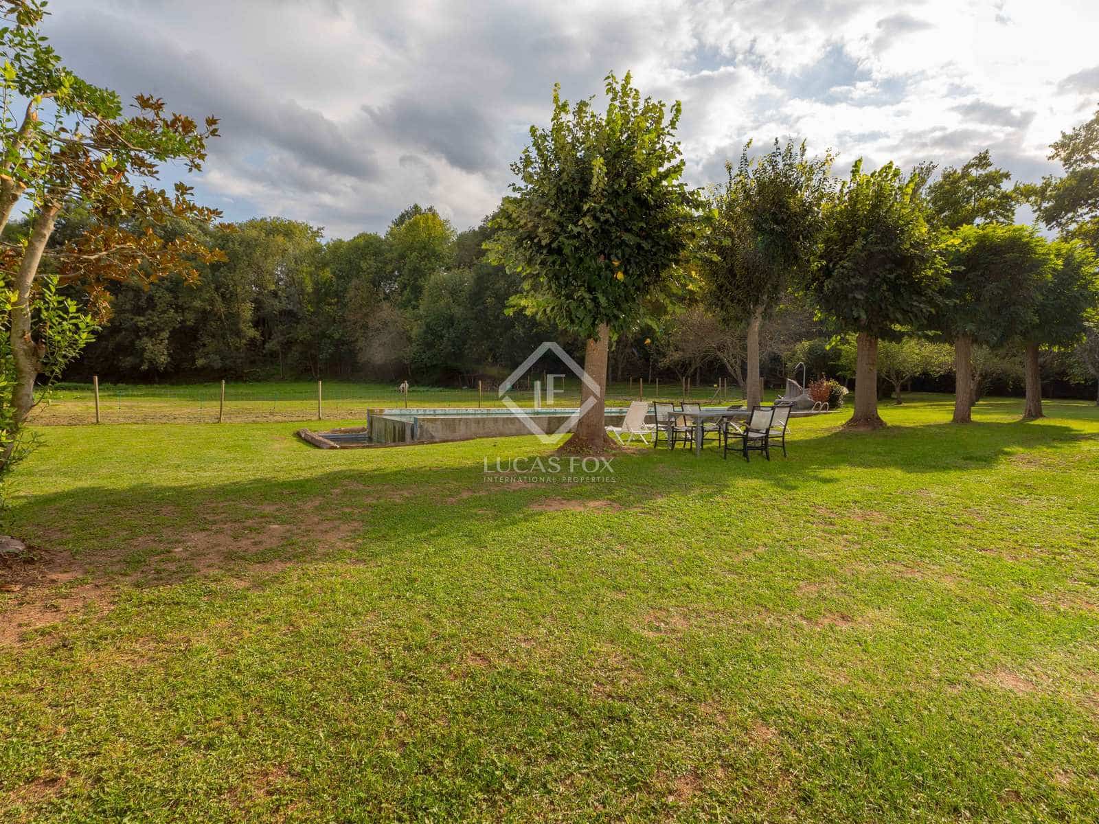 4 soverom Finca/Herregård til salgs i Sant Joan les Fonts med svømmebasseng garasje - € 1 250 000 (Ref: 7247197)