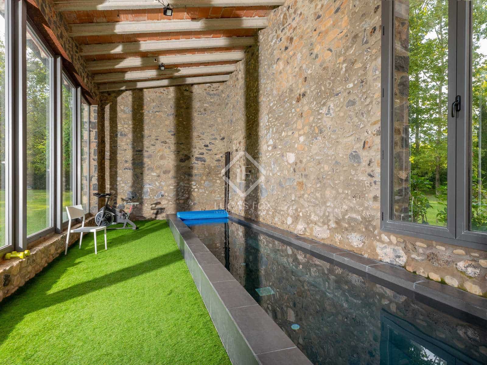 4 soverom Finca/Herregård til salgs i Sant Joan les Fonts med svømmebasseng garasje - € 1 250 000 (Ref: 7247197)