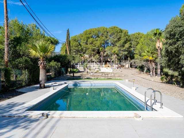 6 slaapkamer Finca/Landhuis te koop in Tarragona stad met zwembad garage - € 525.000 (Ref: 7250492)