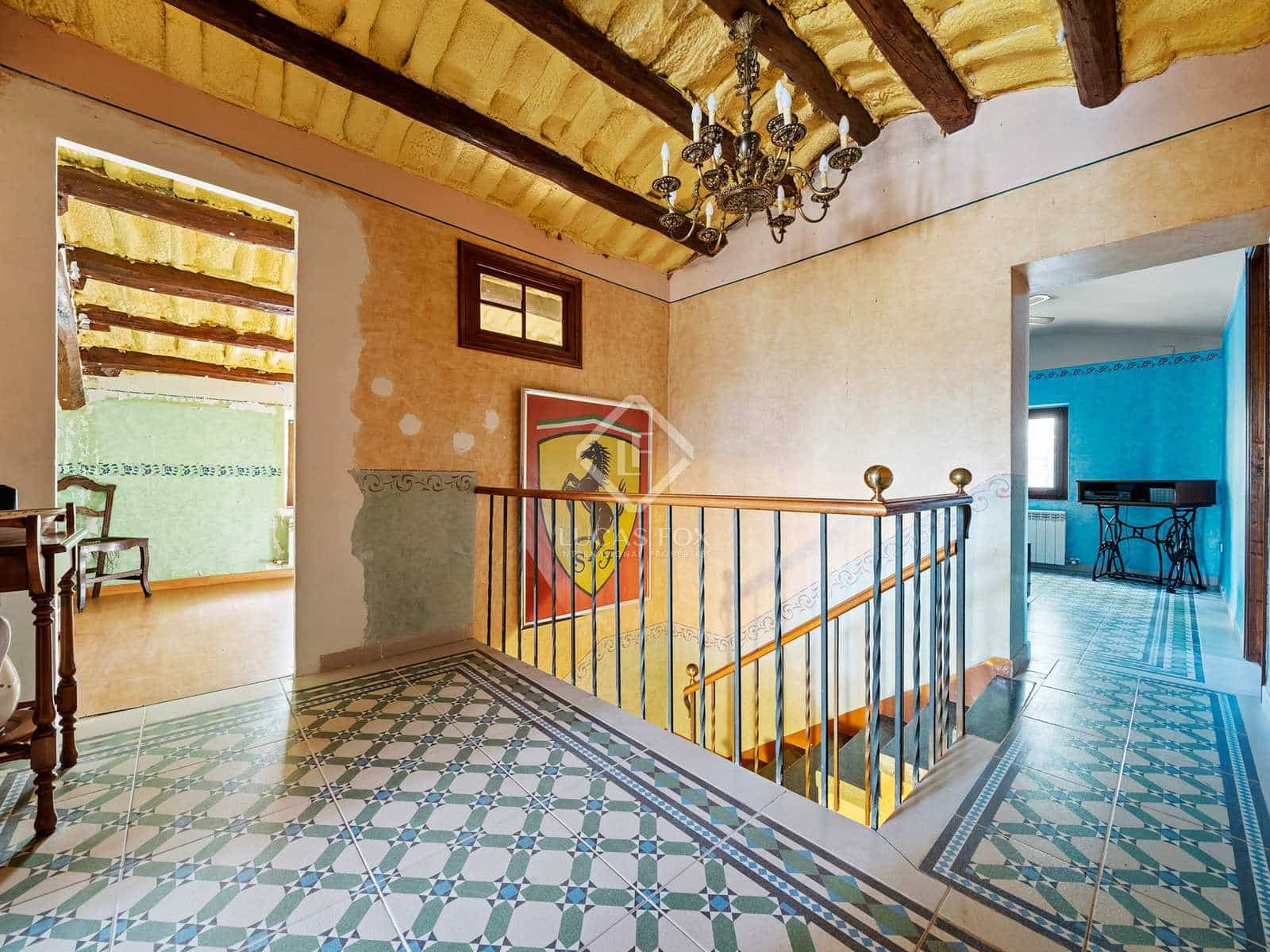 6 soveværelse Finca/Landehus til salg i Tarragona by med swimmingpool garage - € 525.000 (Ref: 7250492)