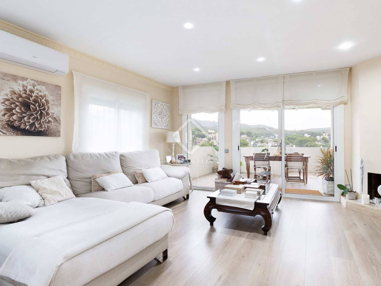 4 soverom Villa til salgs i Castelldefels med svømmebasseng garasje - € 975 000 (Ref: 7259095)