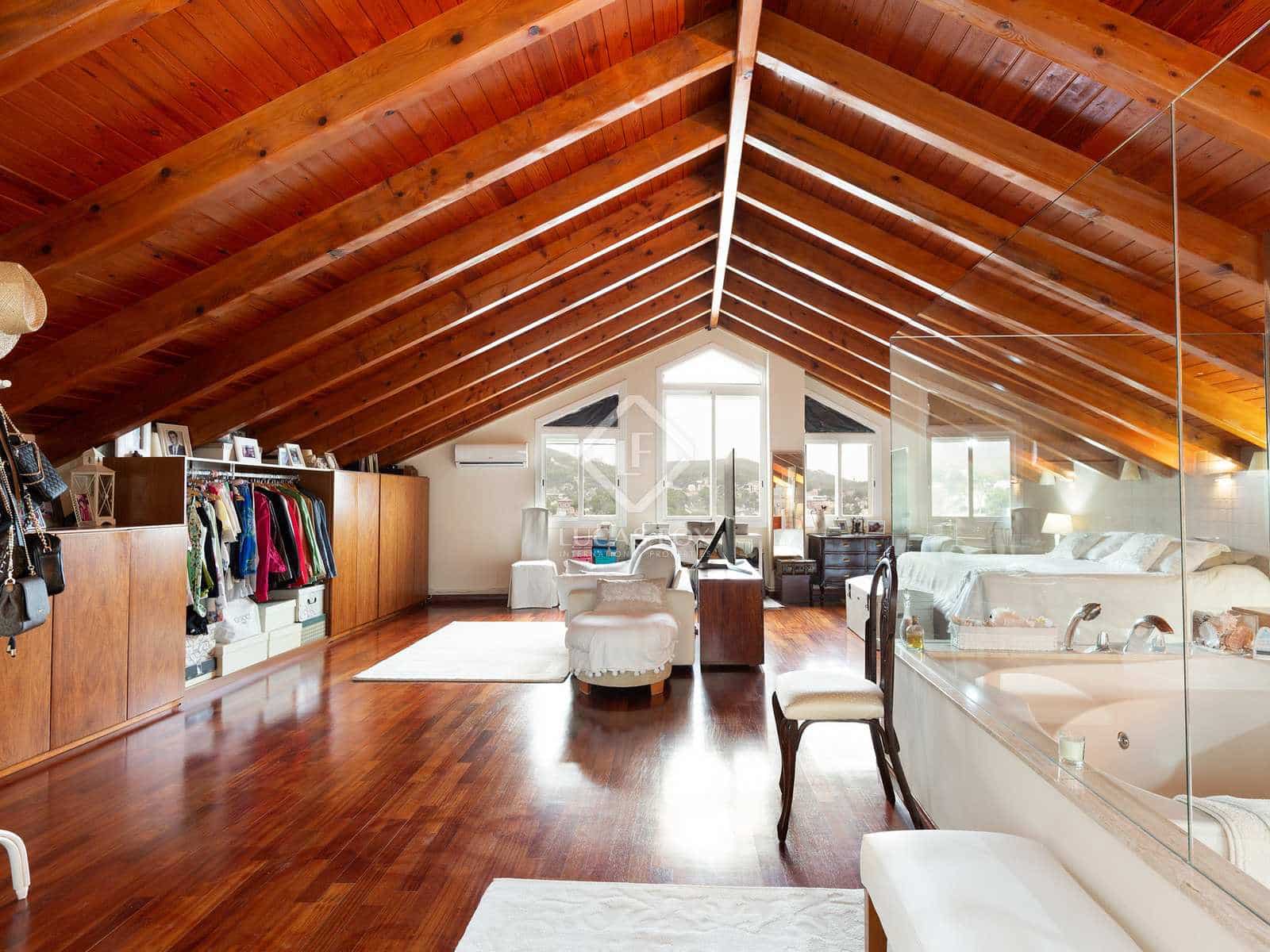 4 soverom Villa til salgs i Castelldefels med svømmebasseng garasje - € 975 000 (Ref: 7259095)