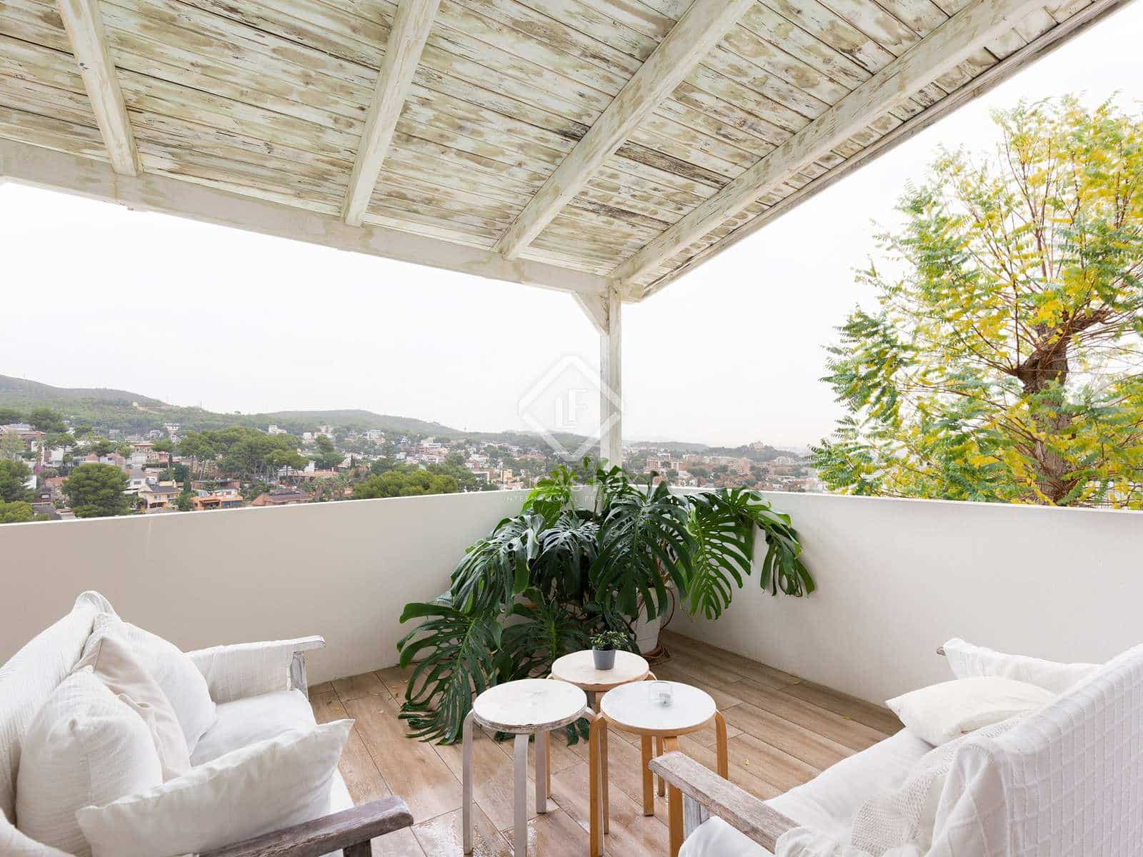 4 soverom Villa til salgs i Castelldefels med svømmebasseng garasje - € 975 000 (Ref: 7259095)