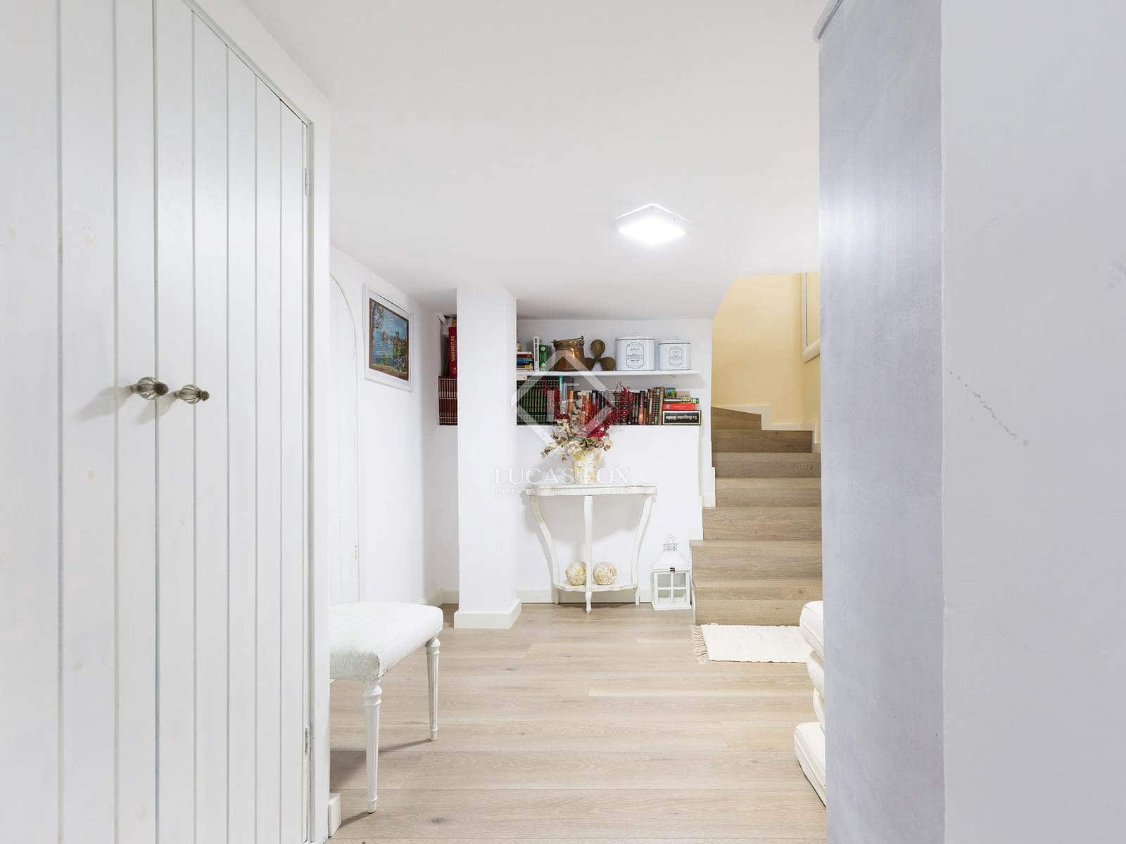 4 soverom Villa til salgs i Castelldefels med svømmebasseng garasje - € 975 000 (Ref: 7259095)