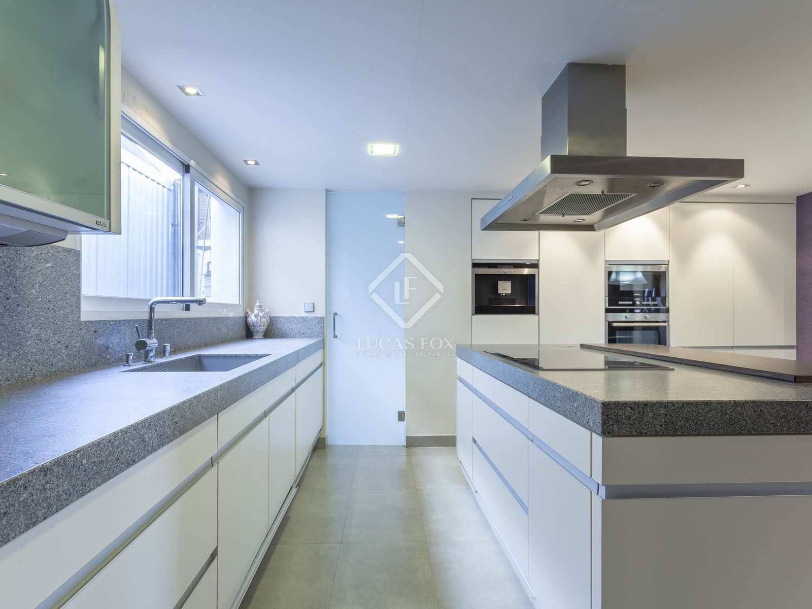 7 soveværelse Lejlighed til salg i Valencia by med garage - € 2.050.000 (Ref: 7277876)