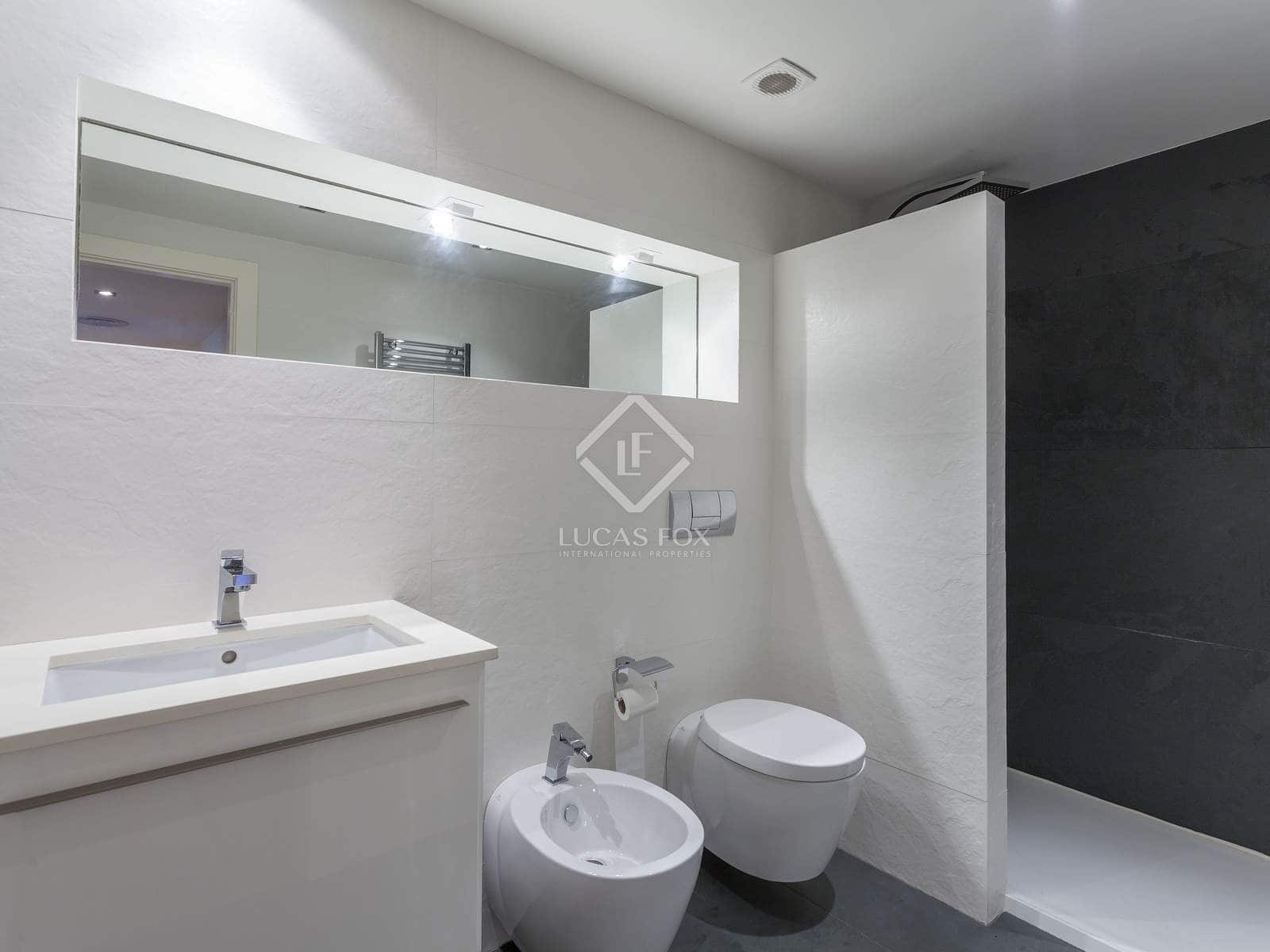 7 soveværelse Lejlighed til salg i Valencia by med garage - € 2.050.000 (Ref: 7277876)