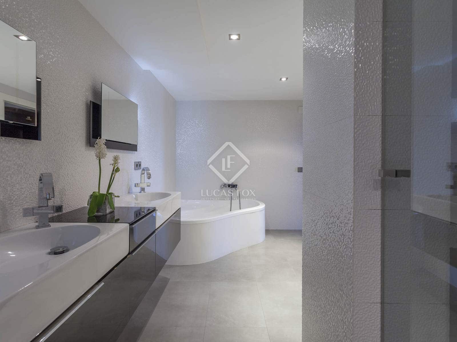 7 soveværelse Lejlighed til salg i Valencia by med garage - € 2.050.000 (Ref: 7277876)