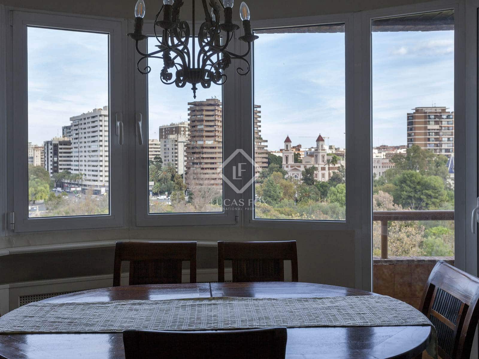 7 soveværelse Lejlighed til salg i Valencia by med garage - € 2.050.000 (Ref: 7277876)