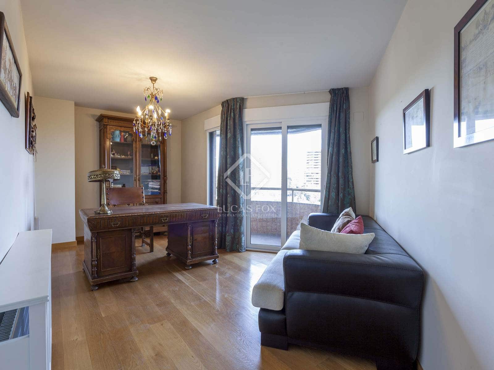 7 soveværelse Lejlighed til salg i Valencia by med garage - € 2.050.000 (Ref: 7277876)