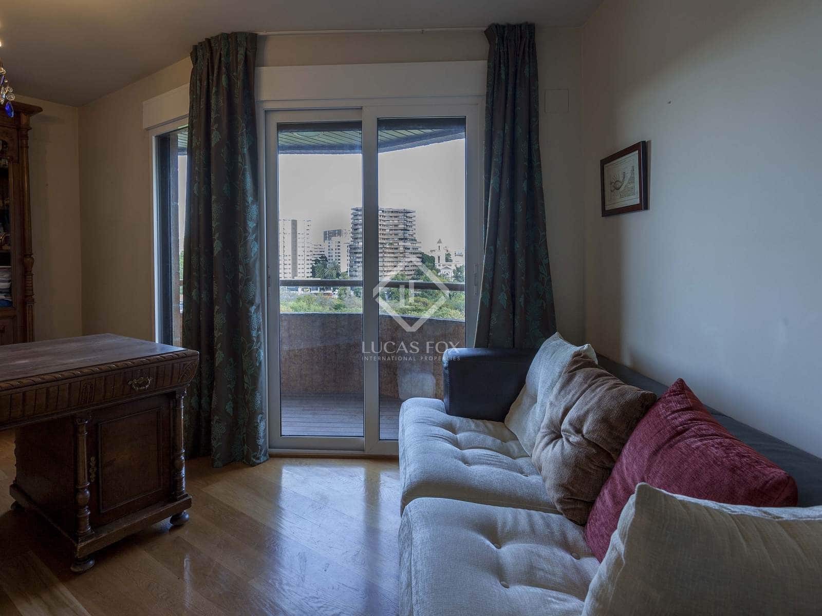 7 soveværelse Lejlighed til salg i Valencia by med garage - € 2.050.000 (Ref: 7277876)