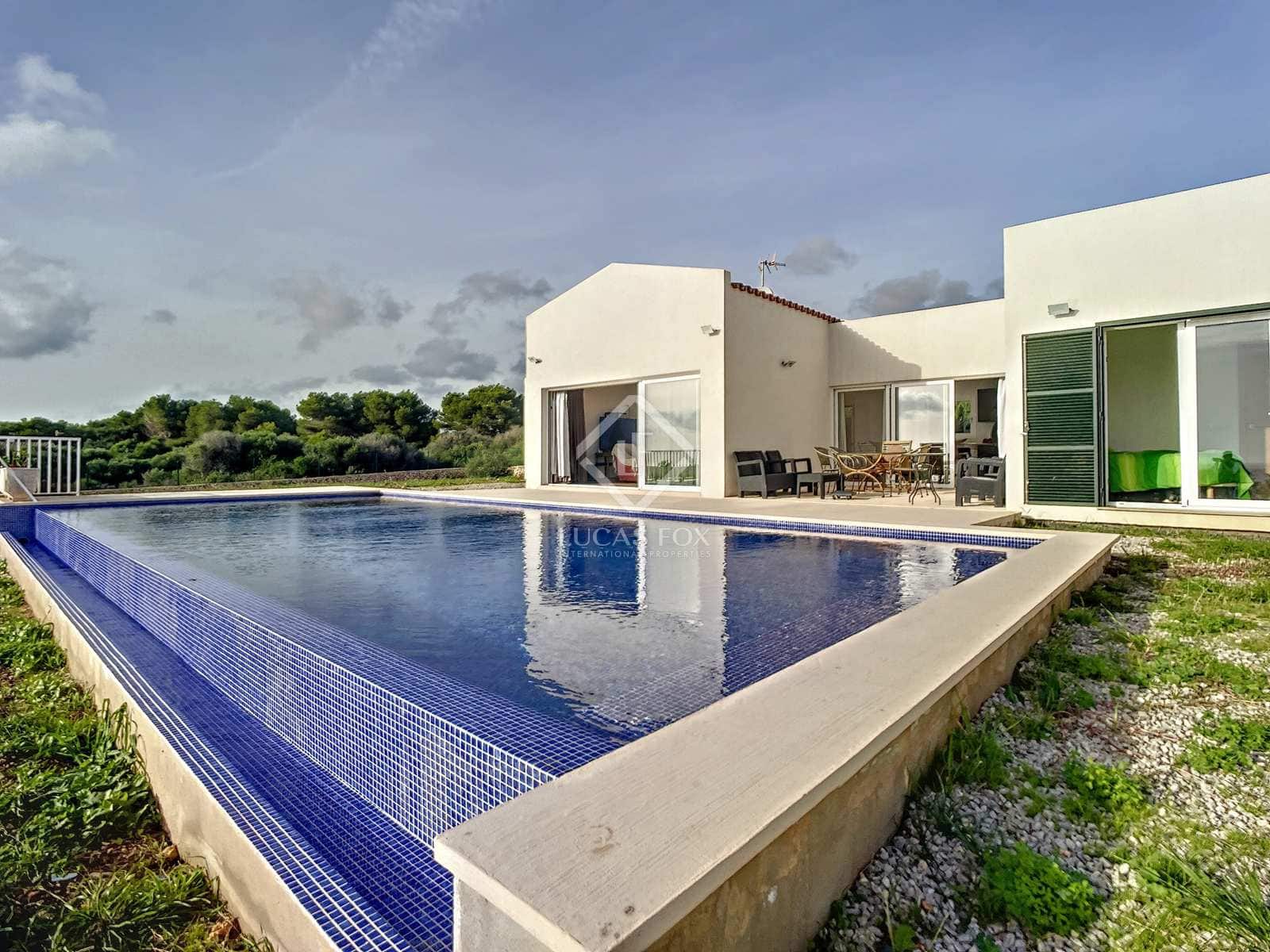 3 soverom Villa til salgs i San Luis / Sant Lluis med svømmebasseng - € 1 190 000 (Ref: 7281934)