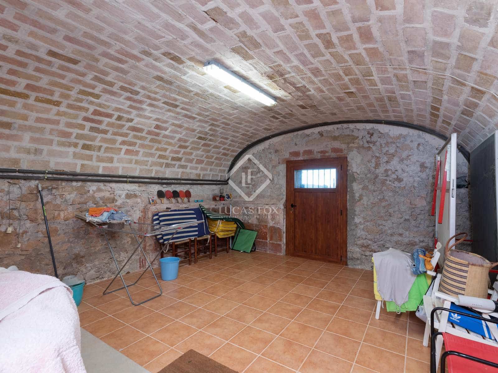 5 soveværelse Finca/Landehus til salg i Peratallada med garage - € 2.200.000 (Ref: 7296312)