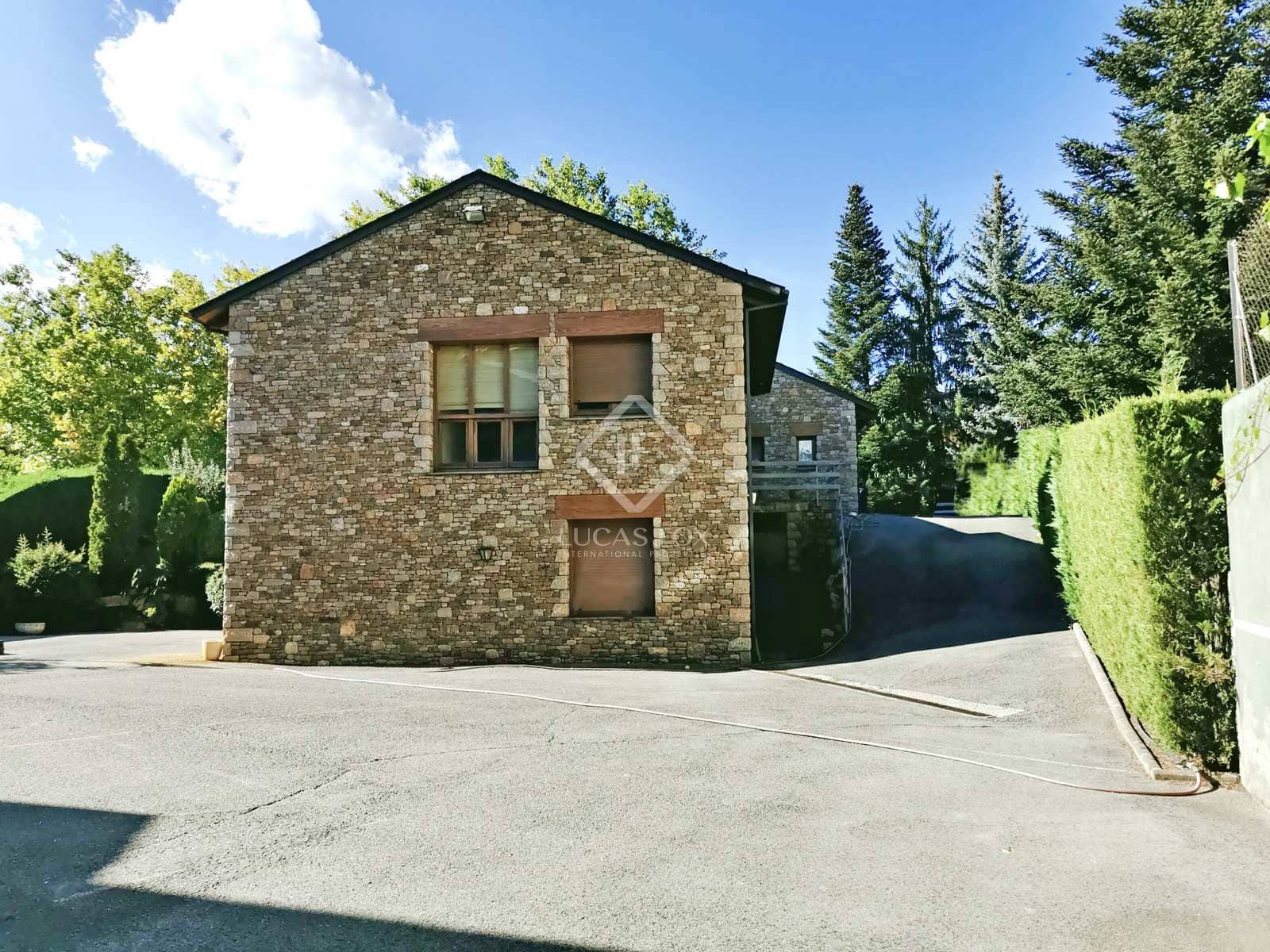 5 soveværelse Villa til salg i Puigcerda - € 1.350.000 (Ref: 7298179)