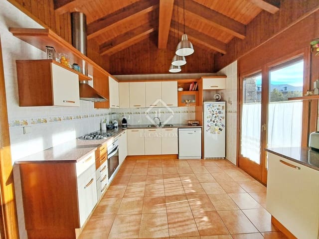 5 soveværelse Villa til salg i Puigcerdà - € 1.350.000 (Ref: 7298179)