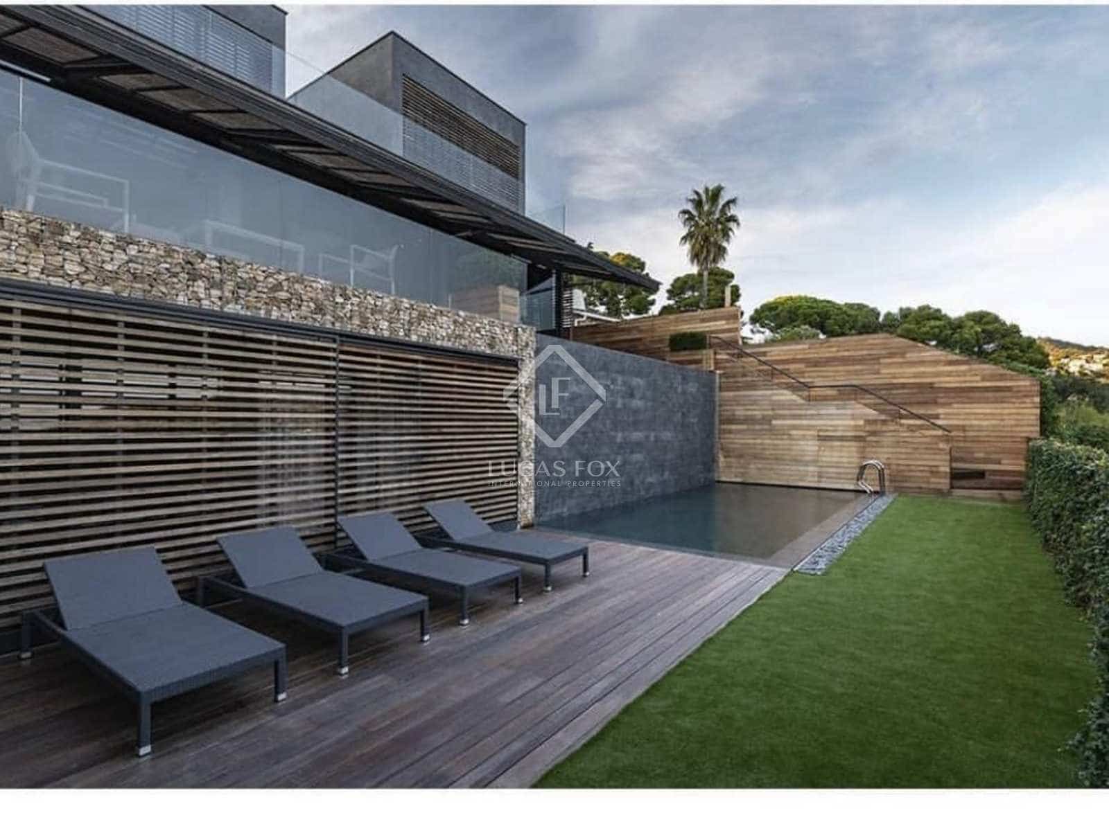 6 slaapkamer Villa te koop in Lloret de Mar met zwembad garage - € 4.500.000 (Ref: 7299584)