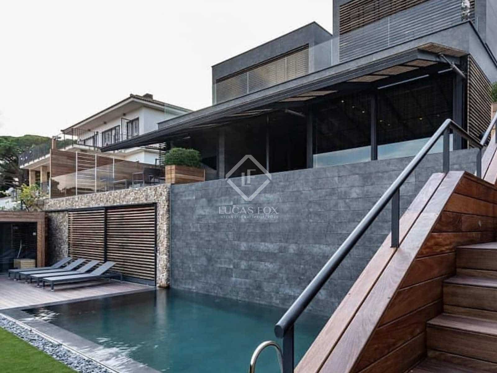 6 slaapkamer Villa te koop in Lloret de Mar met zwembad garage - € 4.500.000 (Ref: 7299584)