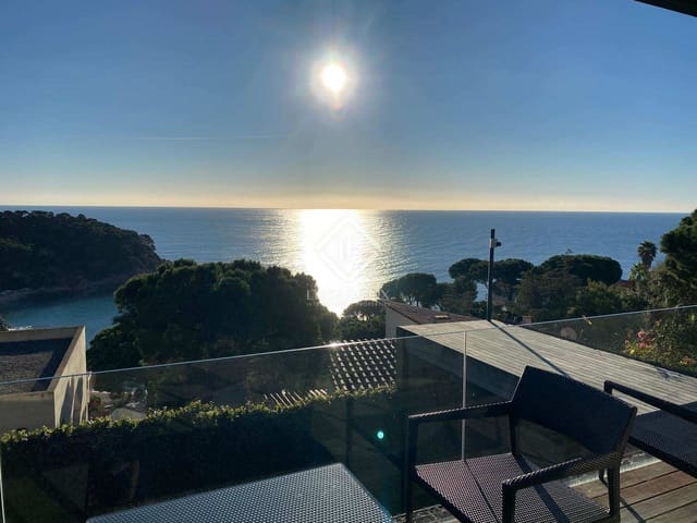 6 slaapkamer Villa te koop in Lloret de Mar met zwembad garage - € 4.500.000 (Ref: 7299584)