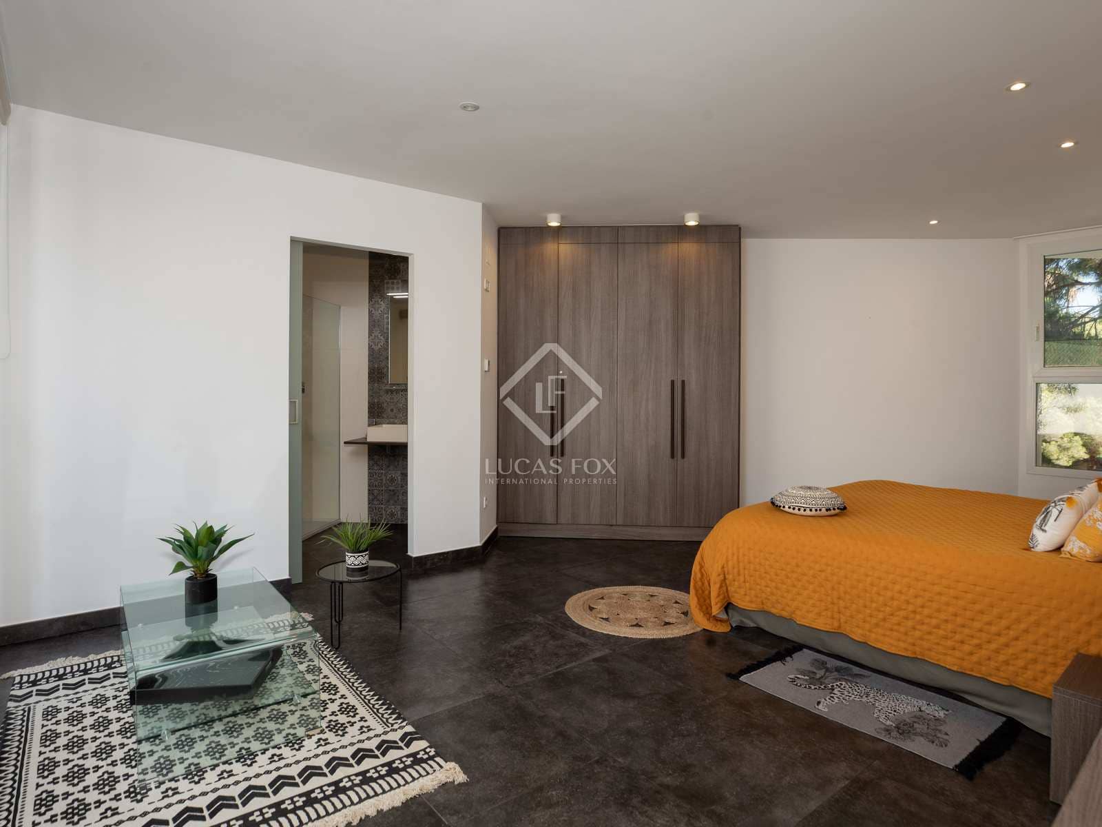 4 slaapkamer Villa te koop in Lloret de Mar met zwembad garage - € 2.950.000 (Ref: 7302088)