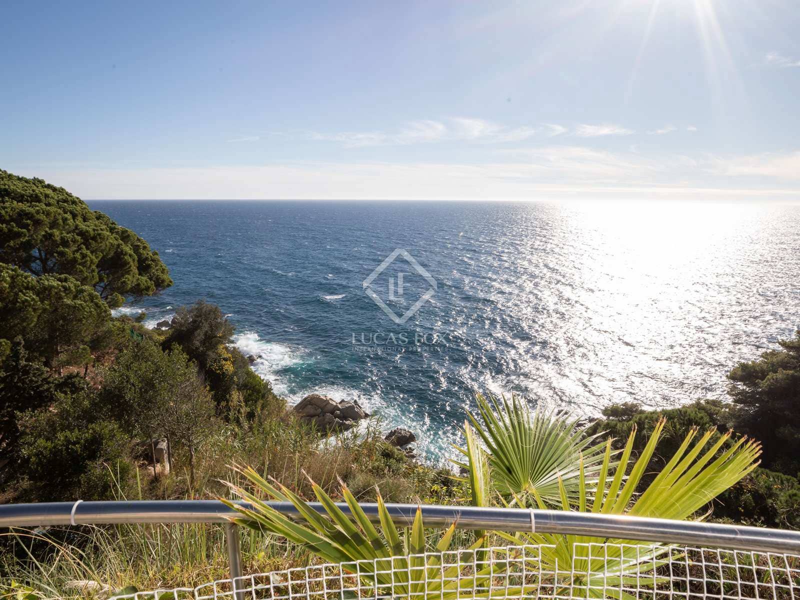 4 slaapkamer Villa te koop in Lloret de Mar met zwembad garage - € 2.950.000 (Ref: 7302088)