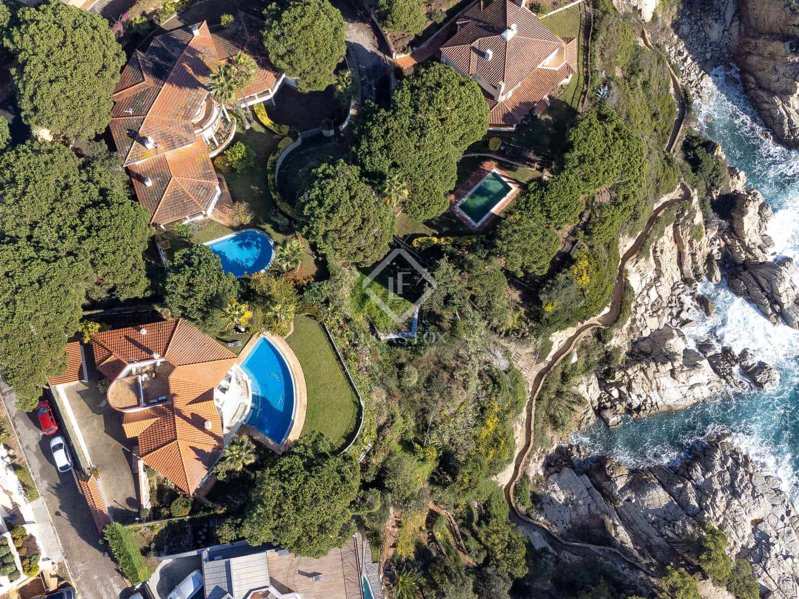 4 slaapkamer Villa te koop in Lloret de Mar met zwembad garage - € 2.950.000 (Ref: 7302088)