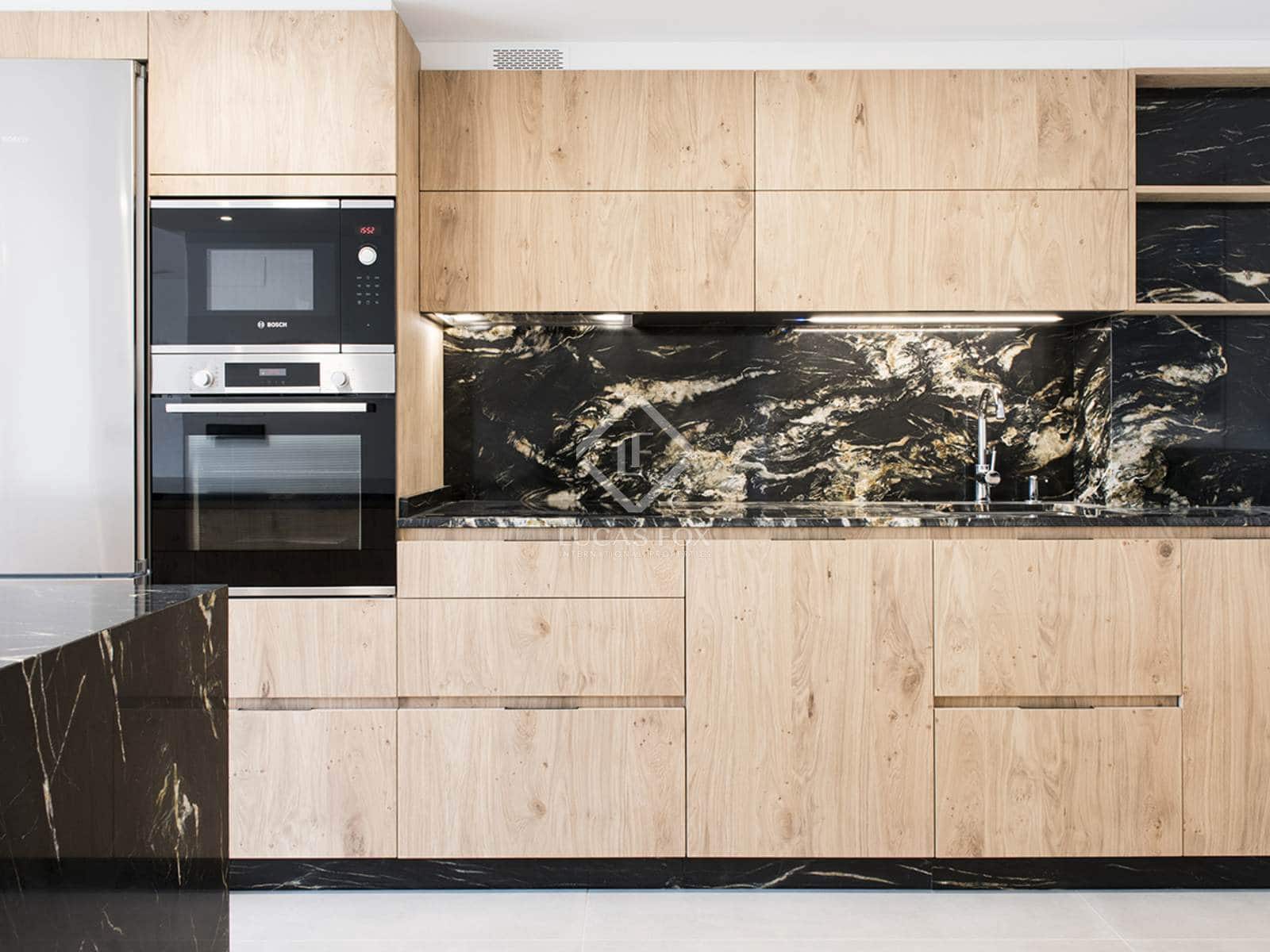 3 sypialnia Apartament na sprzedaż w Vigo z garażem - 775 000 € (Ref: 7305787)