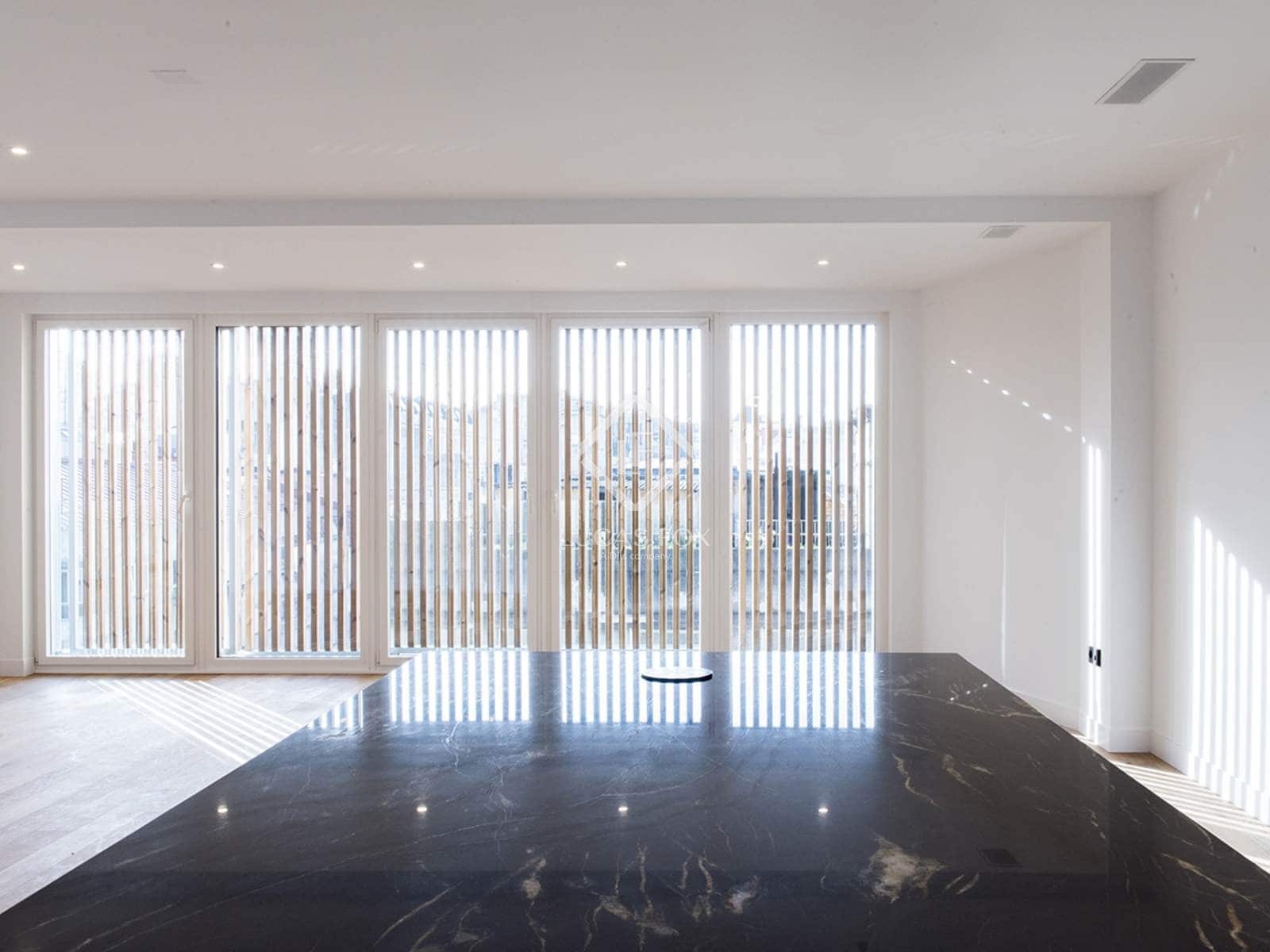 3 sypialnia Apartament na sprzedaż w Vigo z garażem - 775 000 € (Ref: 7305787)