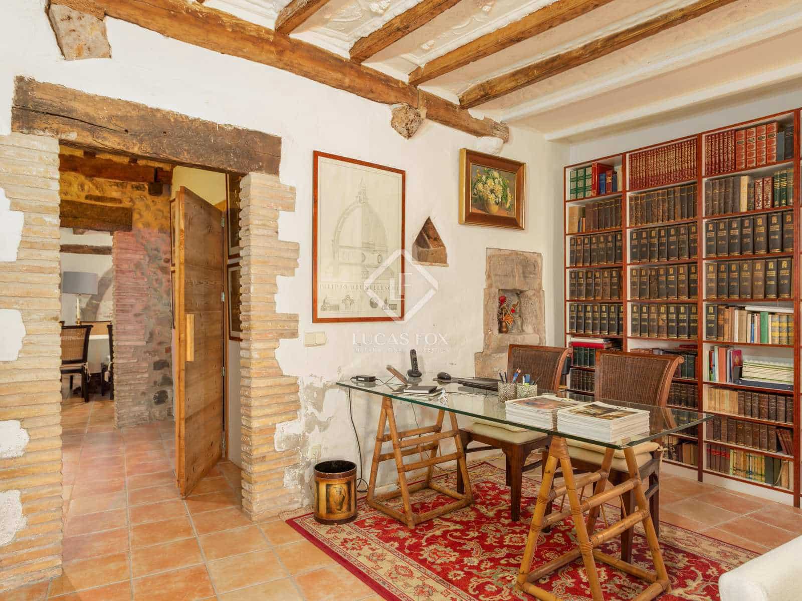 7 bedroom Villa for sale in Bordils with garage - € 630,000 (Ref: 7309612)