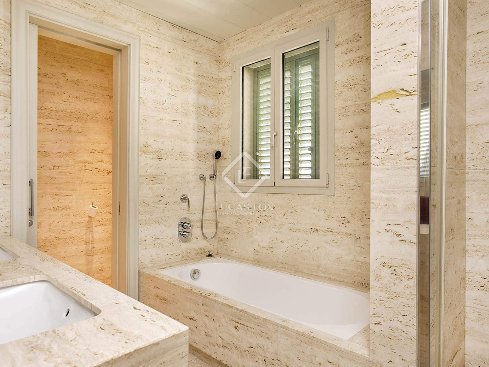 4 bedroom Apartment for rent in Barcelona city - € 7,000 (Ref: 7311417)