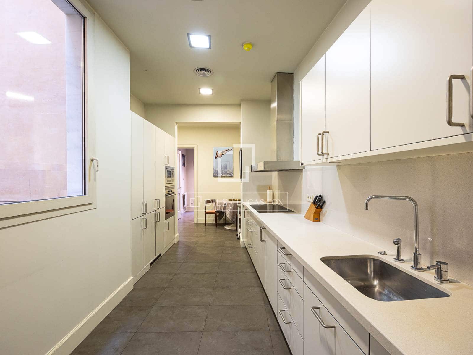 4 bedroom Apartment for rent in Barcelona city - € 7,000 (Ref: 7311417)